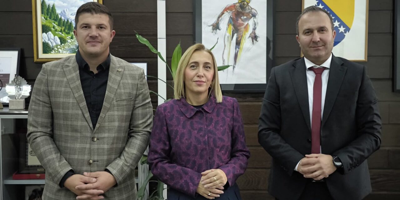 MINISTAR ŠIRIĆ I DIREKTOR TZ POSUŠJE BRANKO REZO U RADNOJ POSJETI FEDERALNOM MINISTARSTVU OKOLIŠA I TURIZMA