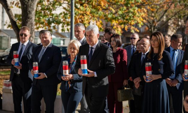 Svečanom sjednicom u Posušju obilježen Dan ŽZH i Dan utemeljenja HZ Herceg-Bosne