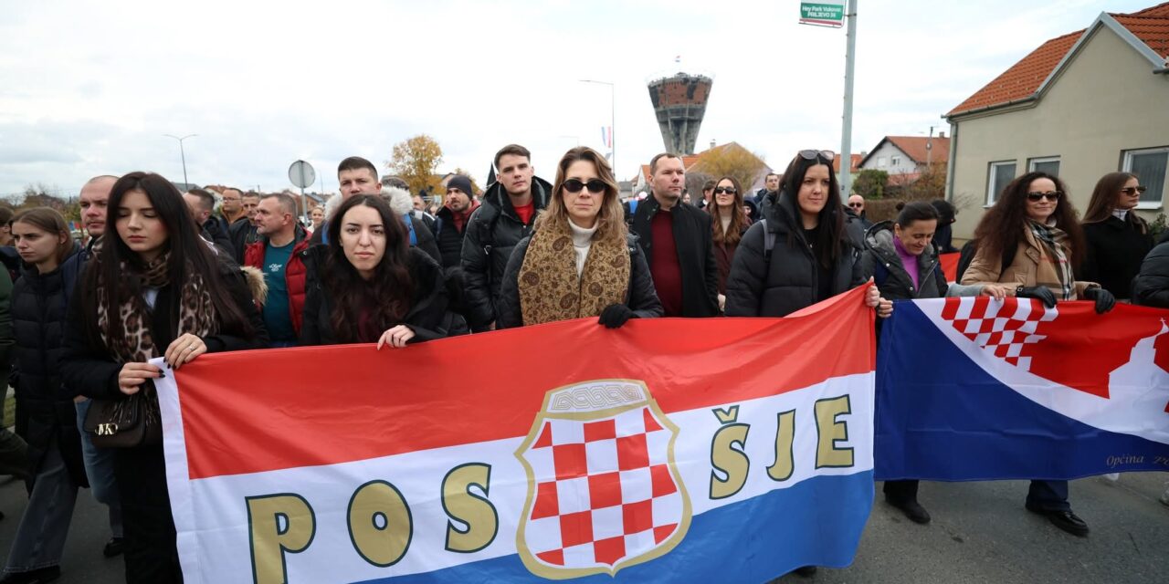 Rijeka ljudi odala počast herojskoj žrtvi Domovinskog rata, među njima brojni Posušani!