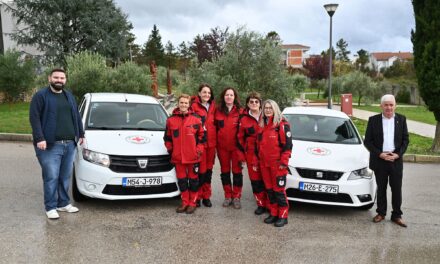 Njegovateljice ”Programa kućne njege – Srce Posušja” spremne za rad na terenu