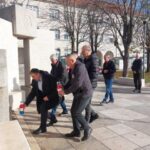 Posušje: Zapaljene svijeće u čast generala Slobodana Praljka