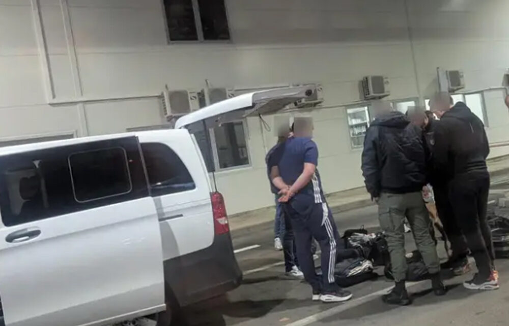 Navijače iz Posušja maltretirali na granici BiH i Crne Gore?