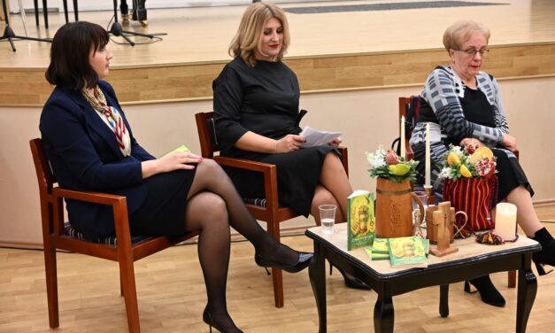 Knjiga „Zrnca postojanja“ autorice Antonije Mandurić predstavljena u Posušju: Pjesme i priče koje donose retrospektivu života