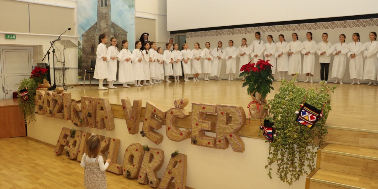 Božić u znaku folklora: Tradicionalni koncert HKUD-a Fra Petar Bakula!