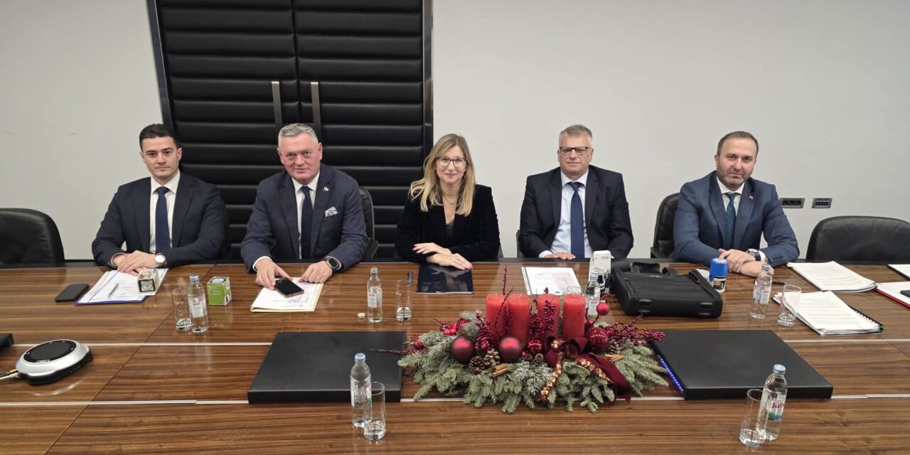 U ZAGREBU POTPISANA DVA UGOVORA, ŽUPANIJI ZAPADNOHERCEGOVAČKOJ DODJELJENO 2.265.000,00 EURA