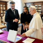 Papa Lav XIV. primio Plenkovića, posebna tema razgovora bila BiH