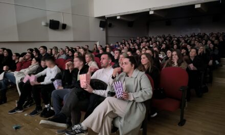 POSUŠJE: Premijerno prikazan film ‘Svadba‘ koji ruši rekorde!