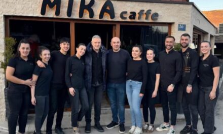 Thompson nakon rasprodanih koncerata u Splitu viđen na Blidinju i u Rakitnu