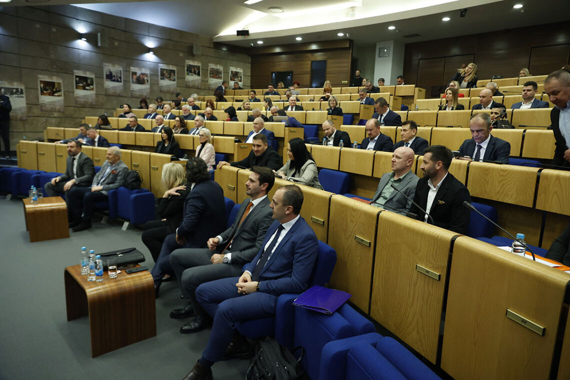 Dom naroda usvojio Proračun FBiH za 2026. godinu