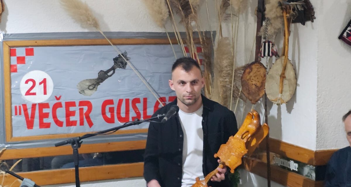 Večer guslara, diplara i gangaša: 21. godina očuvanja tradicije u Posušju