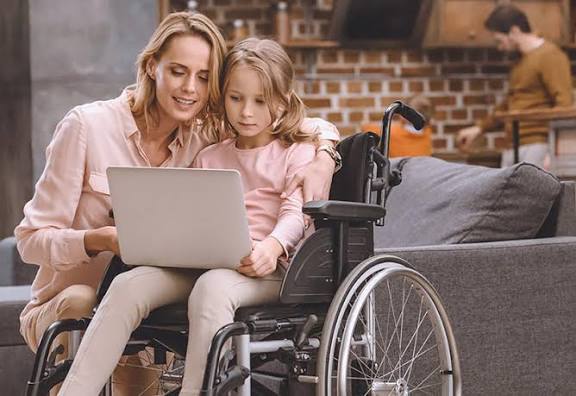 Federalno ministarstvo olakšava status roditelja njegovatelja