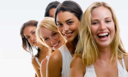 Drage dame, sretan Vam Međunarodni dan žena!