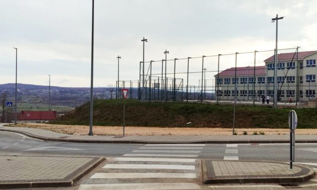 Posušje ulaže u uređenje oko OŠ fra Petra Bakule: Potpisan ugovor vrijedan više od 81 000 KM