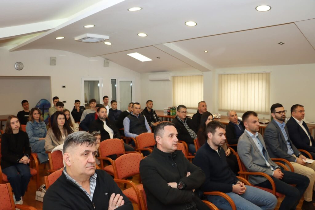 Posušje nagradilo najbolje športaše i kolektive za 2025. godinu Posušje nagradilo najbolje športaše i kolektive za 2025. godinu