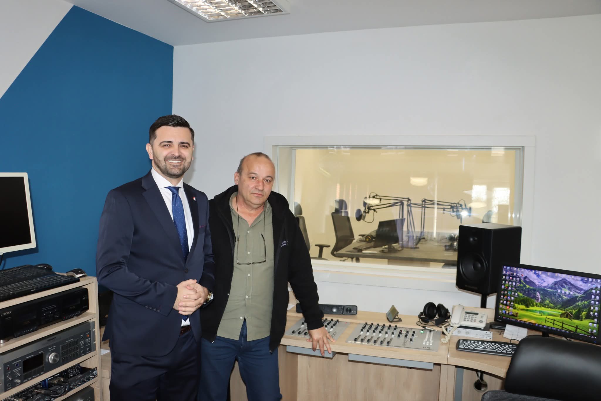 Program Radio Posušja emitira se iz novoobnovljenog studija