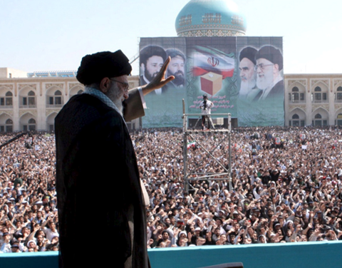 SAD NAPAO IRAN: Ubijen iranski vrhovni vođa ajatolah Ali Hamenei!