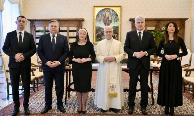 Hrvati u Vatikanu: Čović i Krišto u posjeti papi Lavu XIV.