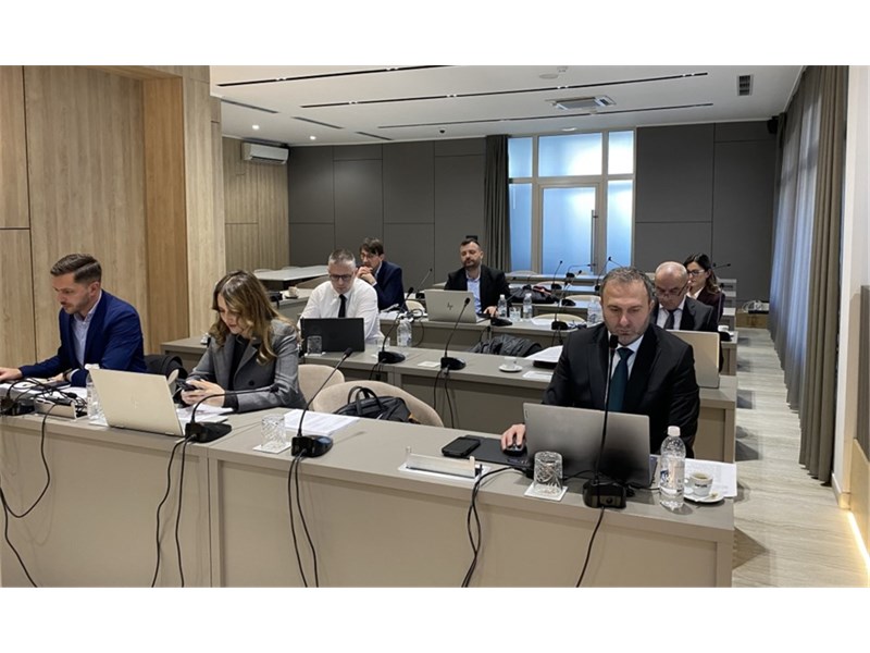 Vlada ŽZH proglasila neradni dan i utvrdila Nacrt novih zakona o plaćama Vlada ŽZH proglasila neradni dan i utvrdila Nacrt novih zakona o plaćama