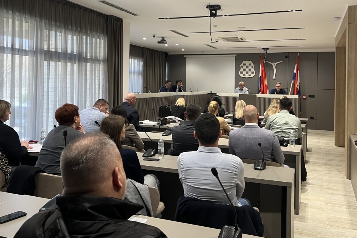 Vlada ŽZH i gospodarstvenici o deficitu radne snage: U fokusu stranci i umirovljenici