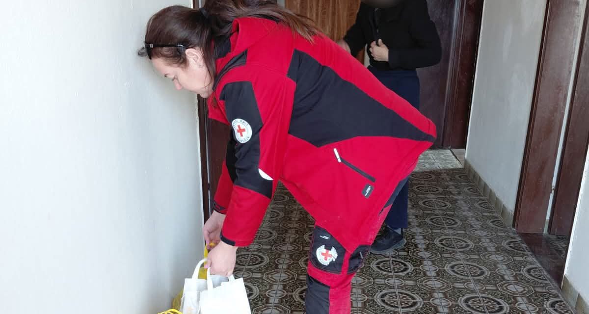 UČENICI I DJELATNICI OSNOVNE ŠKOLE IVANA MAŽURANIĆA U POSUŠJU PRIKUPILI POMOĆ ZA KORISNIKE KUĆNE NJEGE