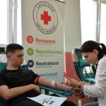 UČENICI I DJELATNICI SREDNJIH ŠKOLA U POSUŠJU DAROVALI 33 DOZE KRVI