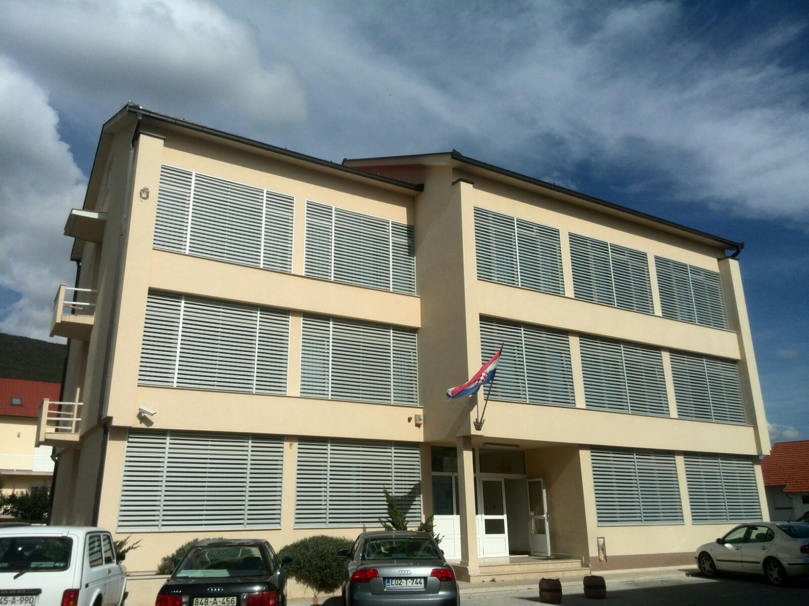 Objavljen Javni poziv za dodjelu financijskih sredstava – poticaja za razvoj gospodarstva u Županiji Zapadnohercegovačkoj u iznosu od 1.3 milijuna KM