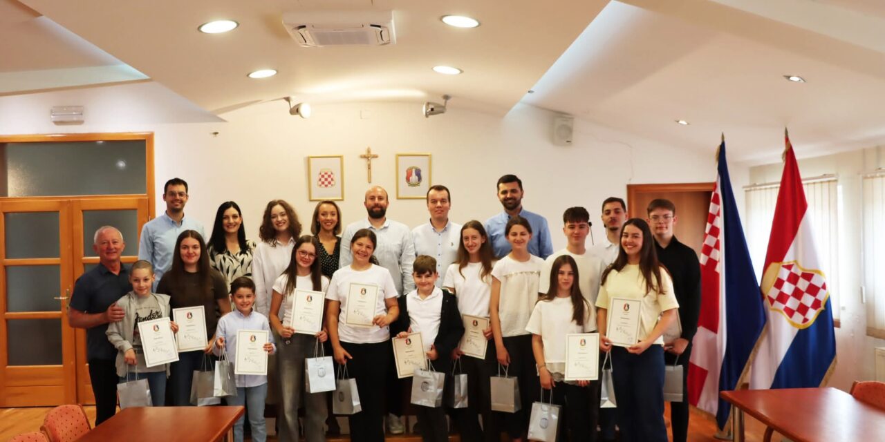 POSUŠJE: Upriličen prijem za učenike i profesore Glazbene škole