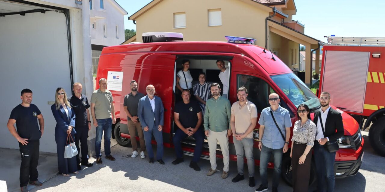 Svečana primopredaja zapovjednog vozila u okviru projekta SMART PROTECT
