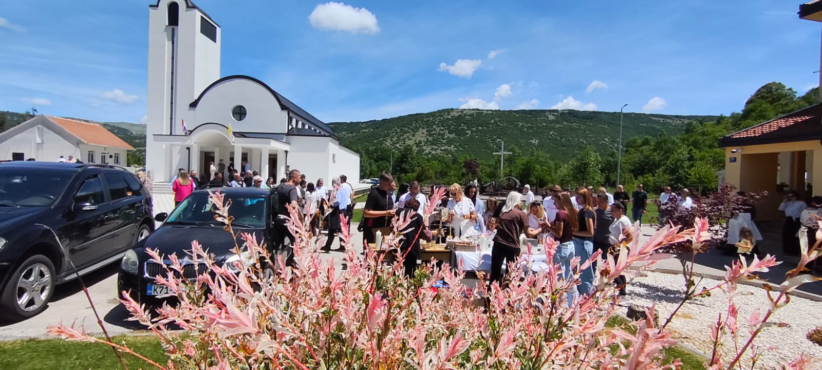 Posušje: U Sutini svečano proslavljen blagdan sv.Ante Padovanskog Posušje: U Sutini svečano proslavljen blagdan sv.Ante Padovanskog
