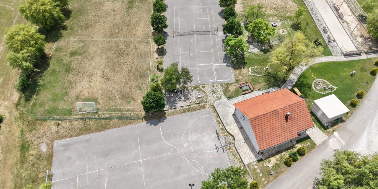 Rastovača uz potporu Hrvatske obnovila tri igrališta