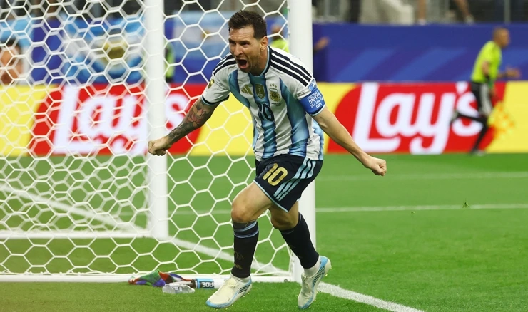 Messi odveo Argentinu u nokaut fazu SP-a i postao rekorder po broju golova na SP