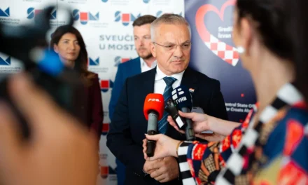 U Mostaru dodijeljene 1784 stipendije Središnjeg državnog ureda za Hrvate izvan RH