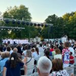 Održana XI. smotra dječjeg folklora „Na Petrovu ognjištu“
