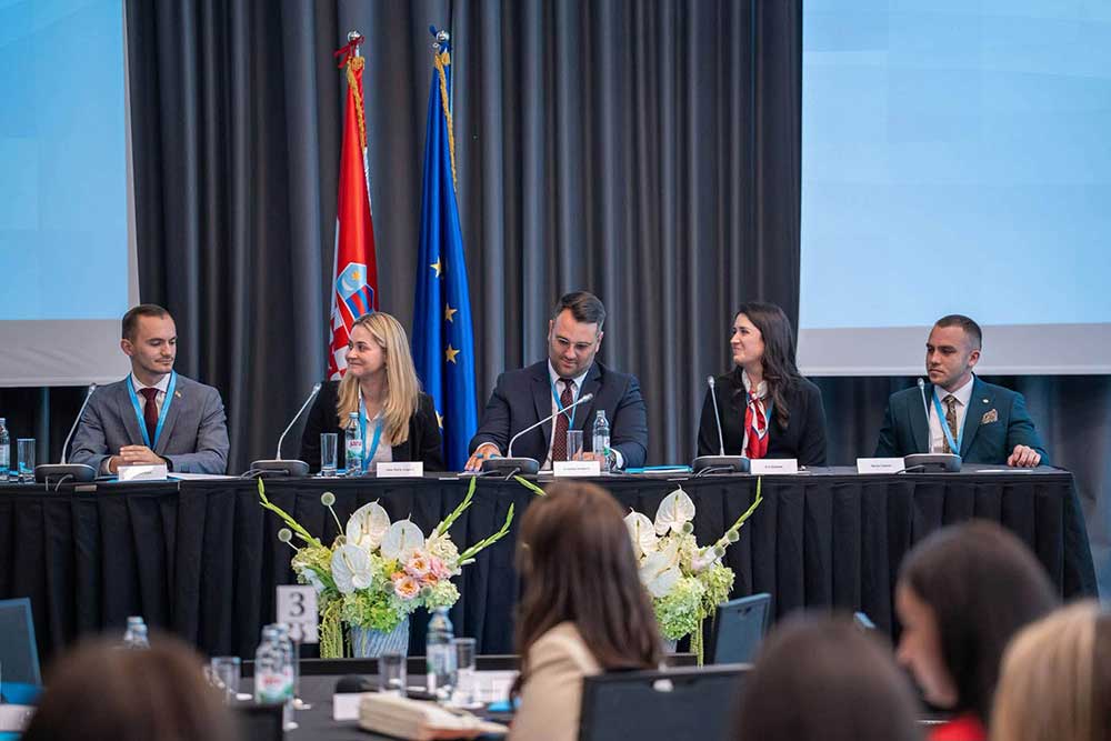 Leonardo Artuković izabran za predsjednika prvog Savjeta mladih Hrvata izvan Hrvatske