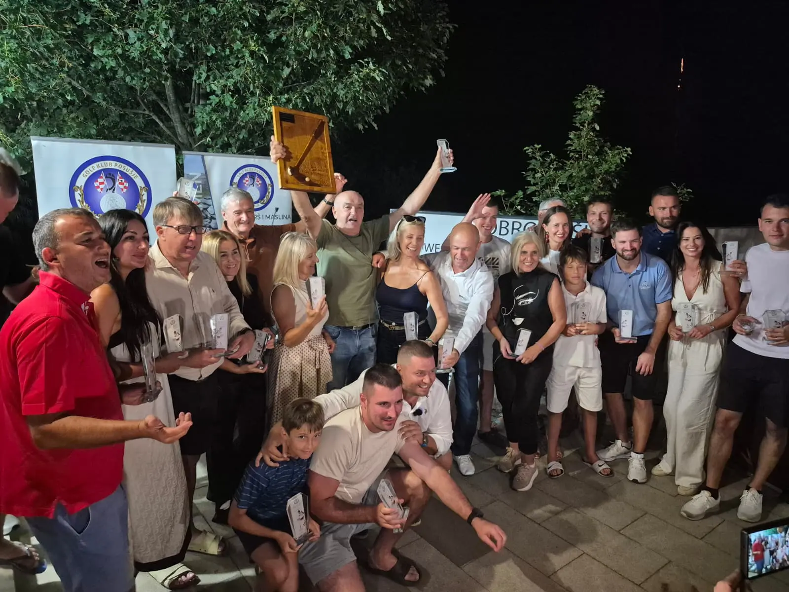 Veliki golf spektakl na Topali: Marinčiću naslov, zaigrao i Toni Kukoč Veliki golf spektakl na Topali: Marinčiću naslov, zaigrao i Toni Kukoč