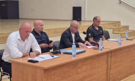 Tribina „Hrvatska vas zove“ održana u Posušju